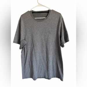 Men’s Lululemon T-shirt